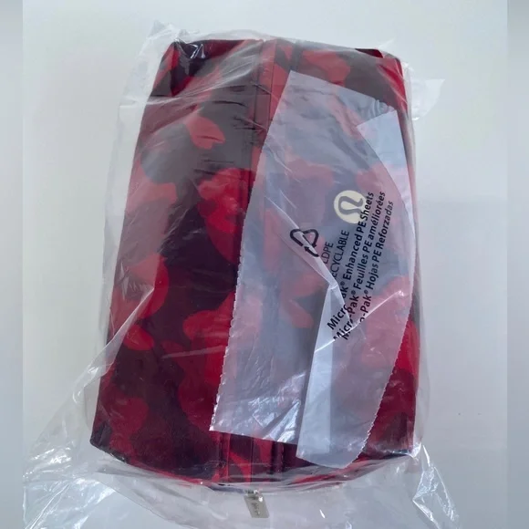 SOLD Lululemon New Year Feeling Ready Pouch Rabbit All Over Print Red Multi NWT - Picture 6 of 16